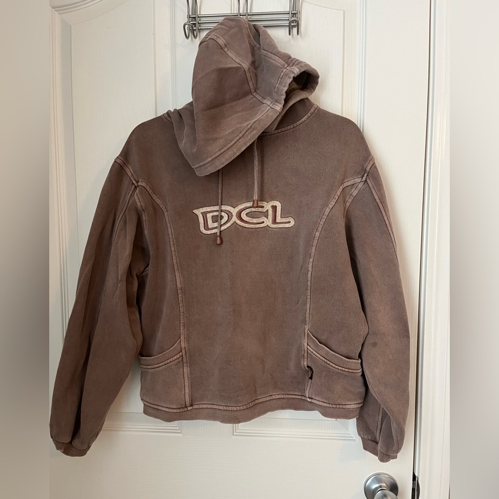 Deep Creek Lake Maryland Sweatshirt. Size Medium
